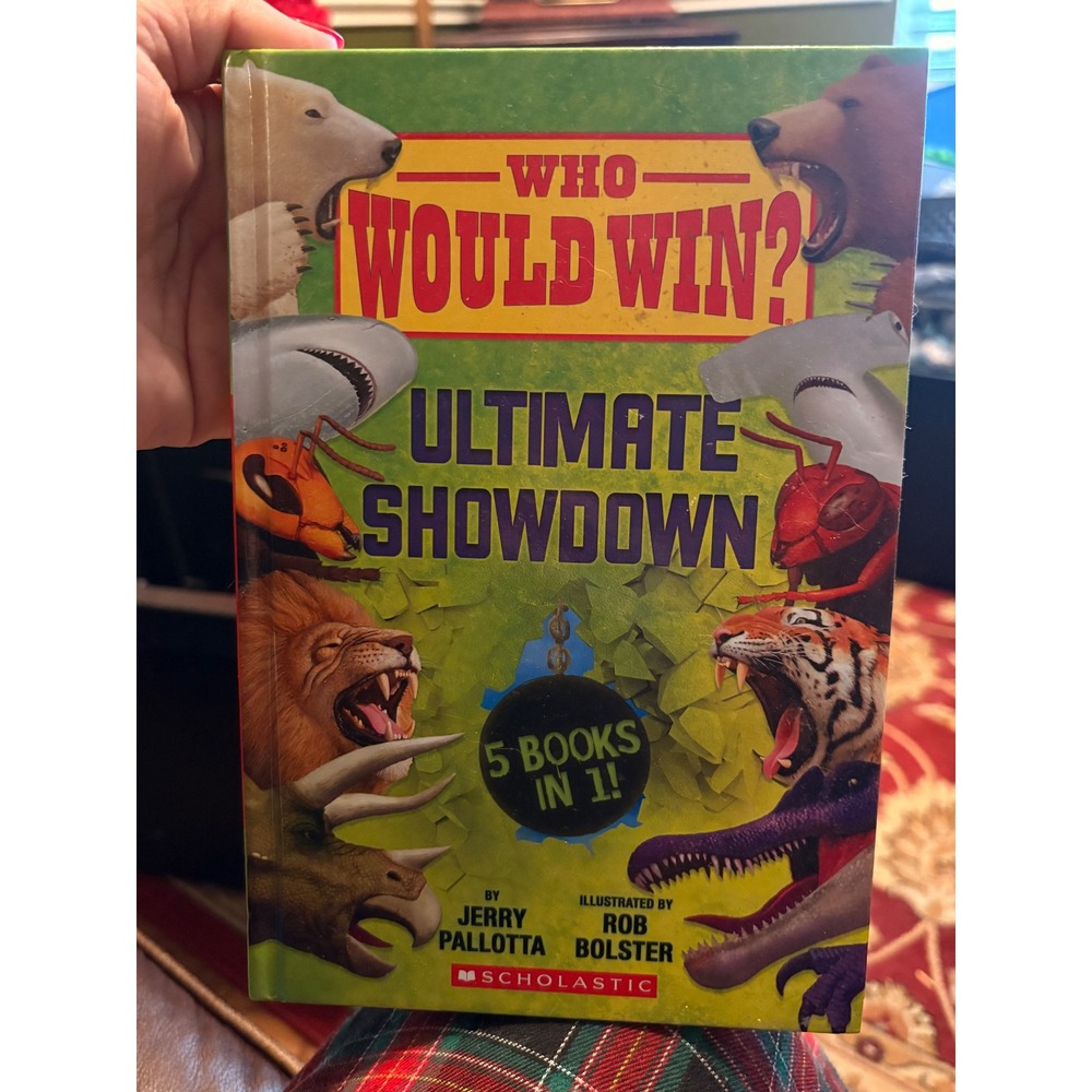 Scholastic Who Would Win Ultimate Showdown 5 Books in 1 Kids Grade 3